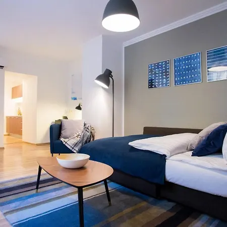 New & Modern Old Apartment *